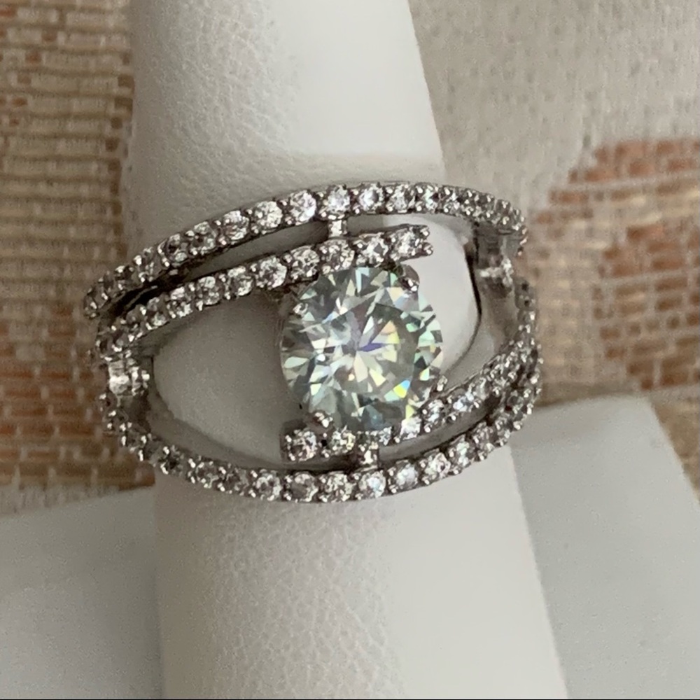 4.0 Carat VVS1 Ice Blue Moissanite Ring, Size 8